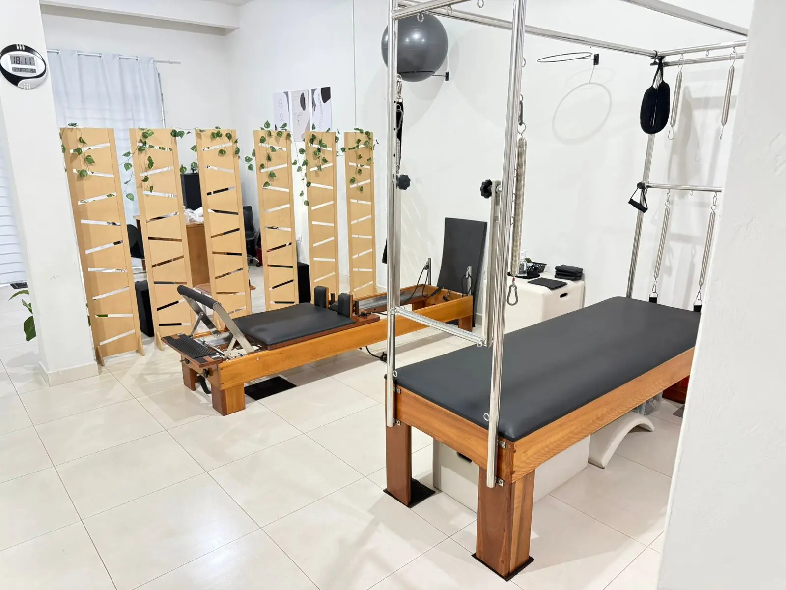 Estúdio de pilates em Campo Mourão — Cadillac e Reformer